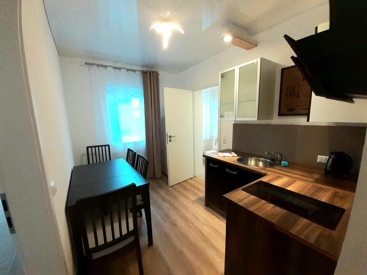 Modernes Apartment Metzingen 2 Reutlingen Exteriör bild